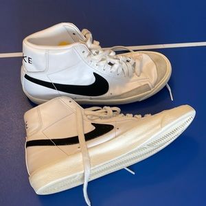 Nike high top lace ups